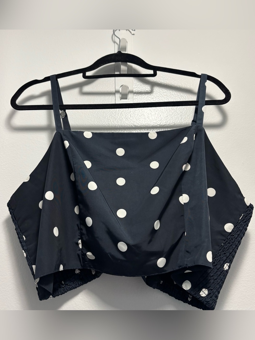 💙Navy Polka Dot Crop Top